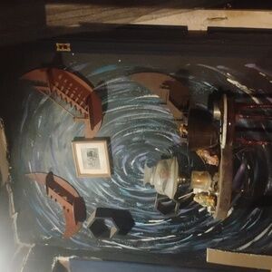 Crescent moon knick knack stairs